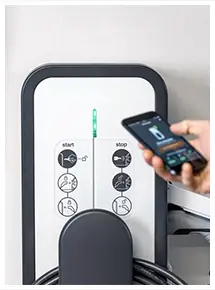 Borne de recharge avec smartphone